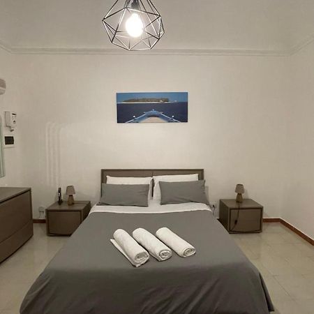 Lincoln Apartment Palermo Esterno foto