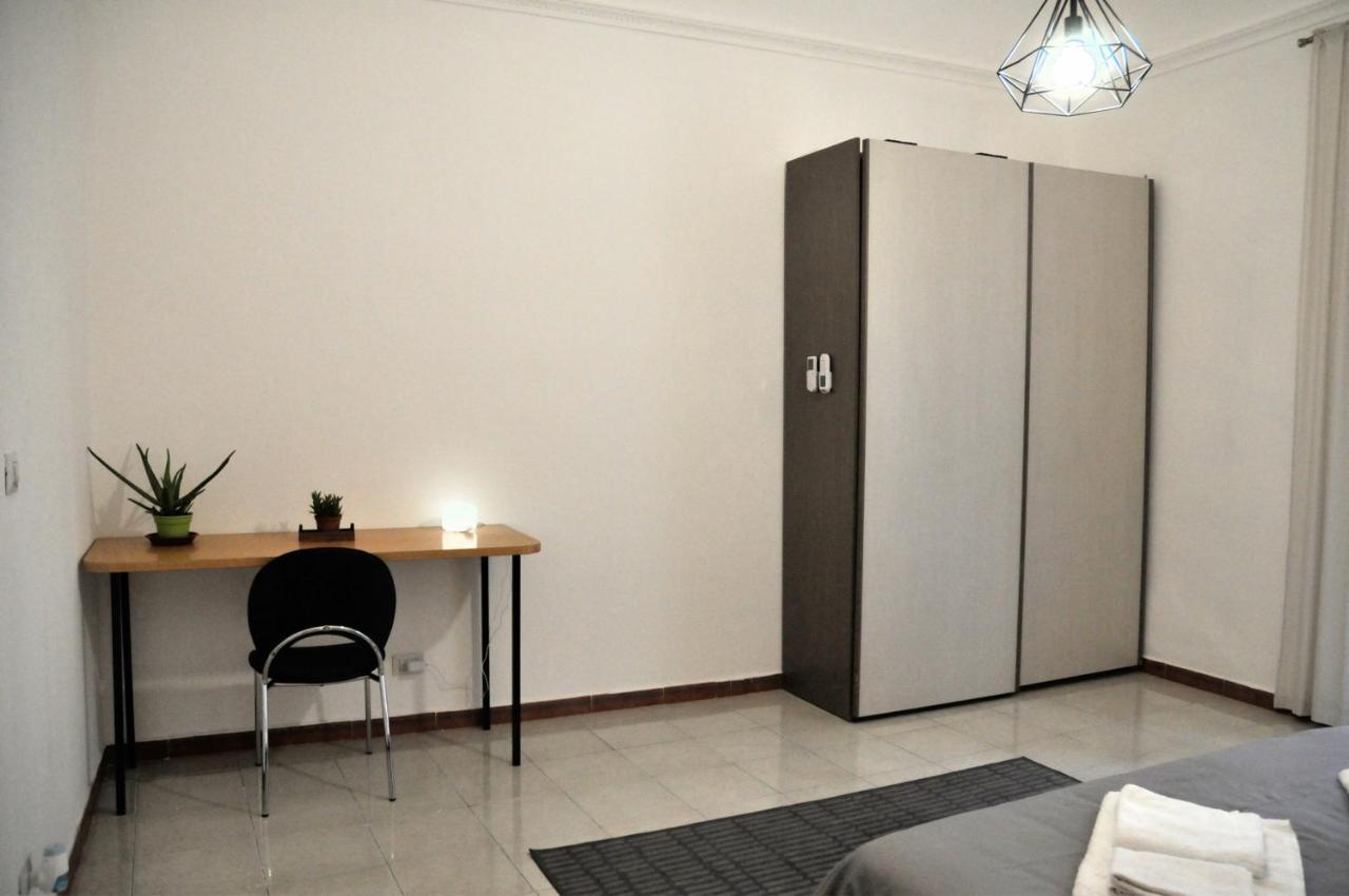 Lincoln Apartment Palermo Esterno foto